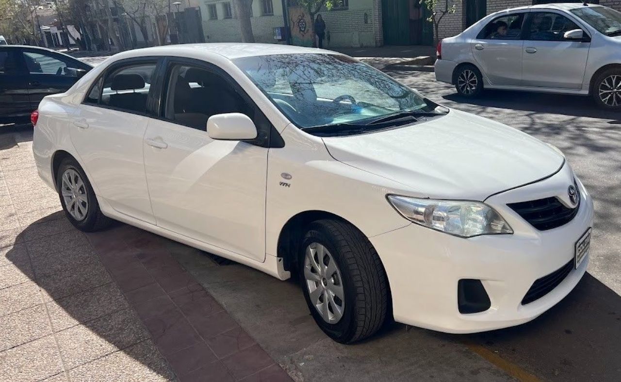 Toyota Corolla Usado Financiado en Mendoza, deRuedas