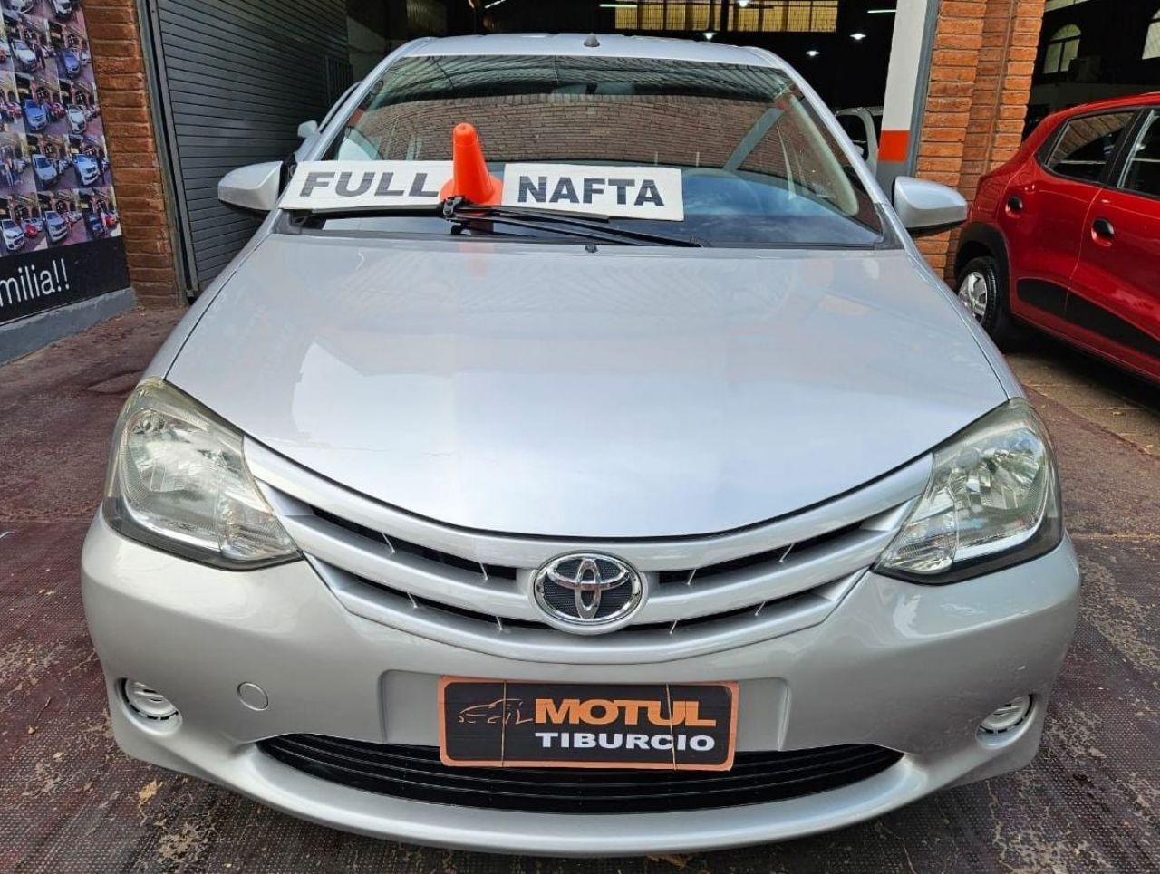 Toyota Etios Usado en Mendoza, deRuedas