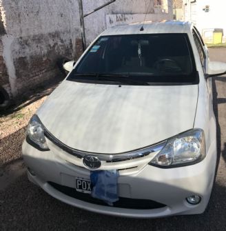 Toyota Etios Usado en Mendoza