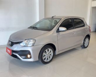 Toyota Etios Usado en Mendoza Financiado