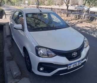 Toyota Etios Usado en Mendoza