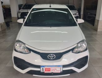 Toyota Etios Usado en Mendoza