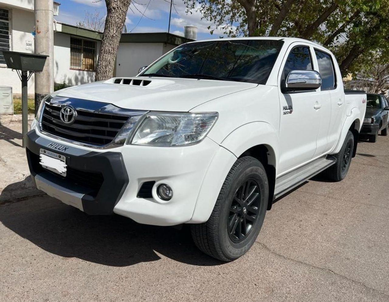 Toyota Hilux Usada en Mendoza, deRuedas