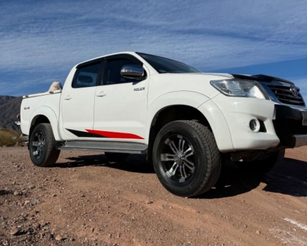 Toyota Hilux Usada en Mendoza, deRuedas