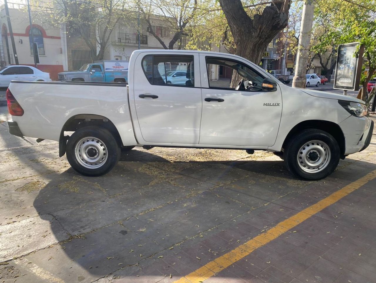 Toyota Hilux Usada en Mendoza, deRuedas