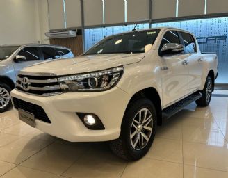 Toyota Hilux Usada en Córdoba Financiado