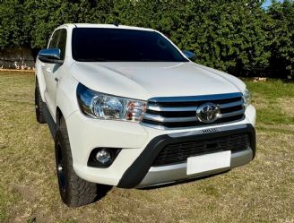 Toyota Hilux Usada en Córdoba Financiado