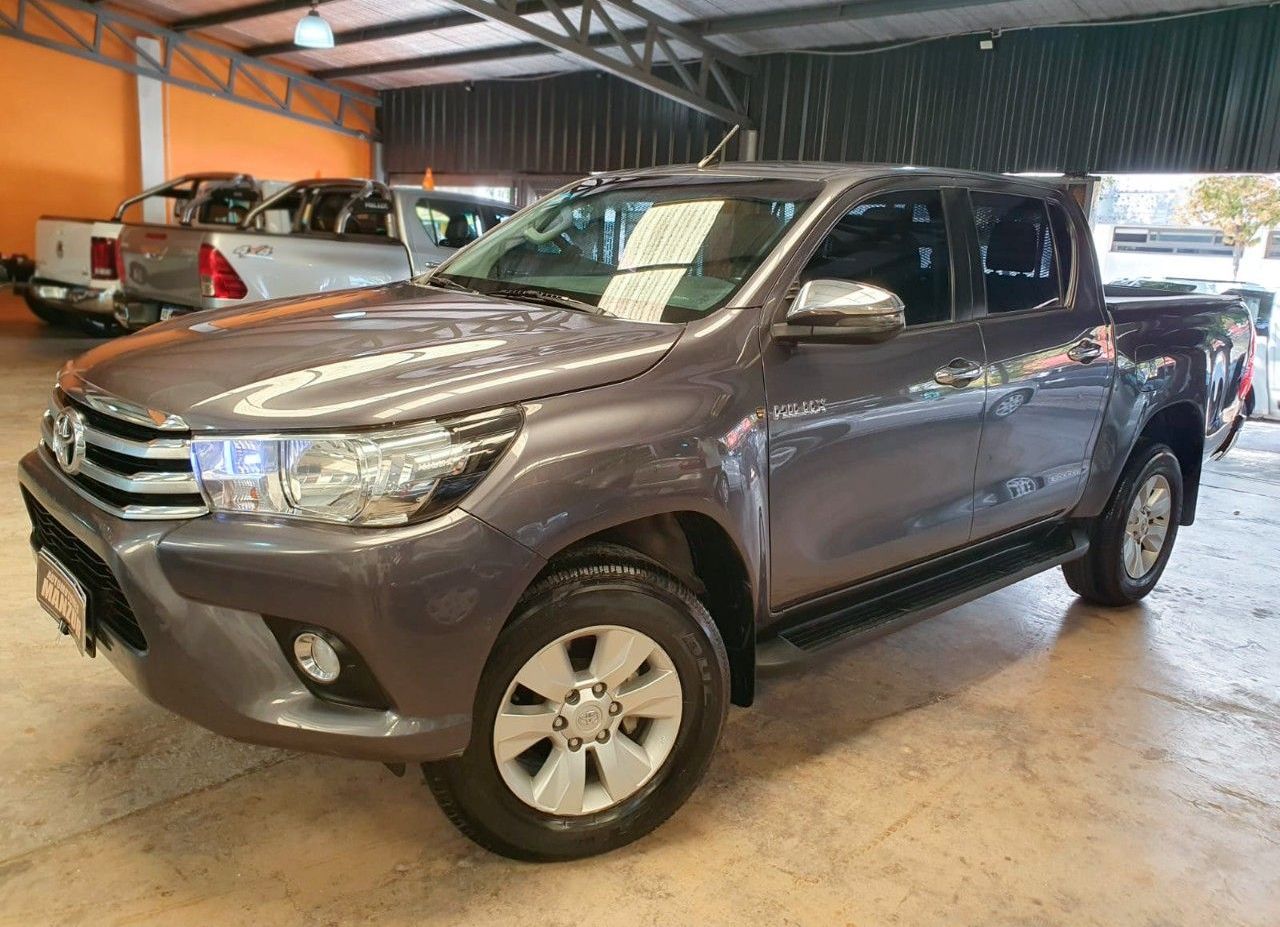 Toyota Hilux Usada en Mendoza, deRuedas