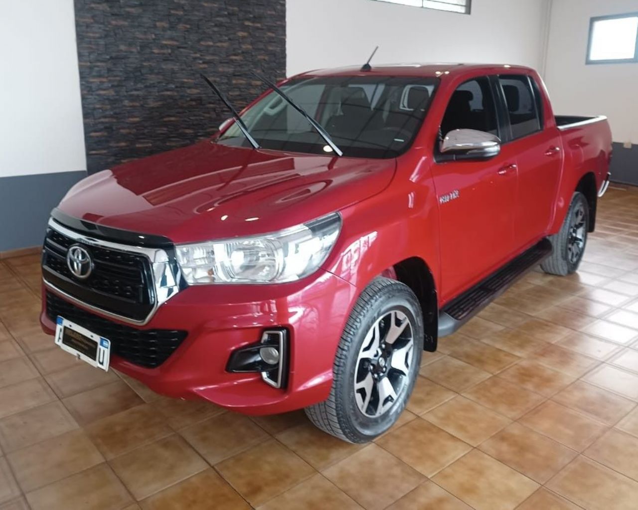 Toyota Hilux Usada Financiado en Mendoza, deRuedas