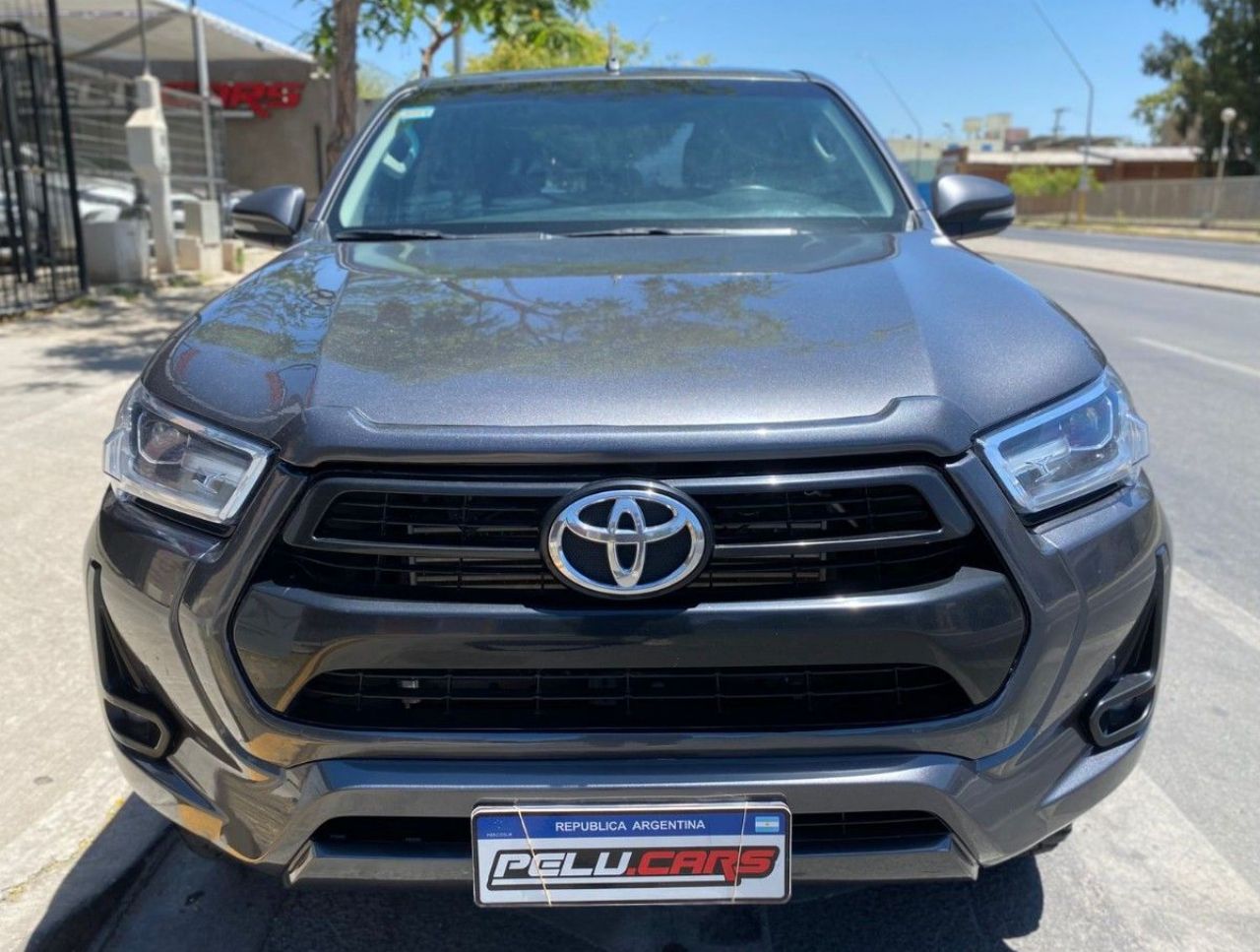 Toyota Hilux Usada Financiado en San Juan, deRuedas