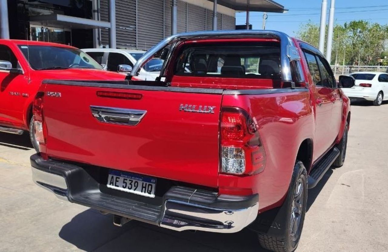 Toyota Hilux Usada en Mendoza, deRuedas