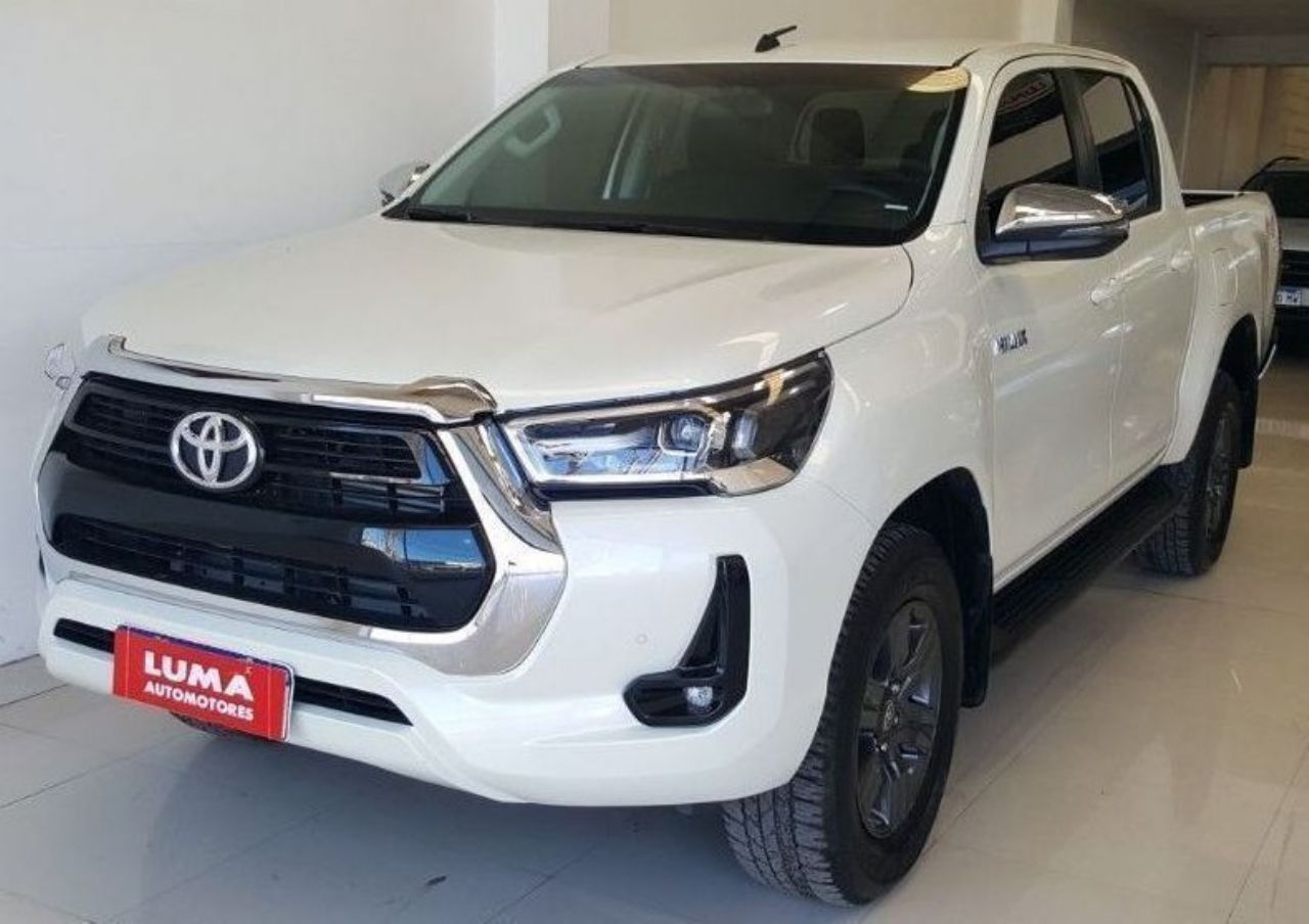 Toyota Hilux Usada en Mendoza, deRuedas