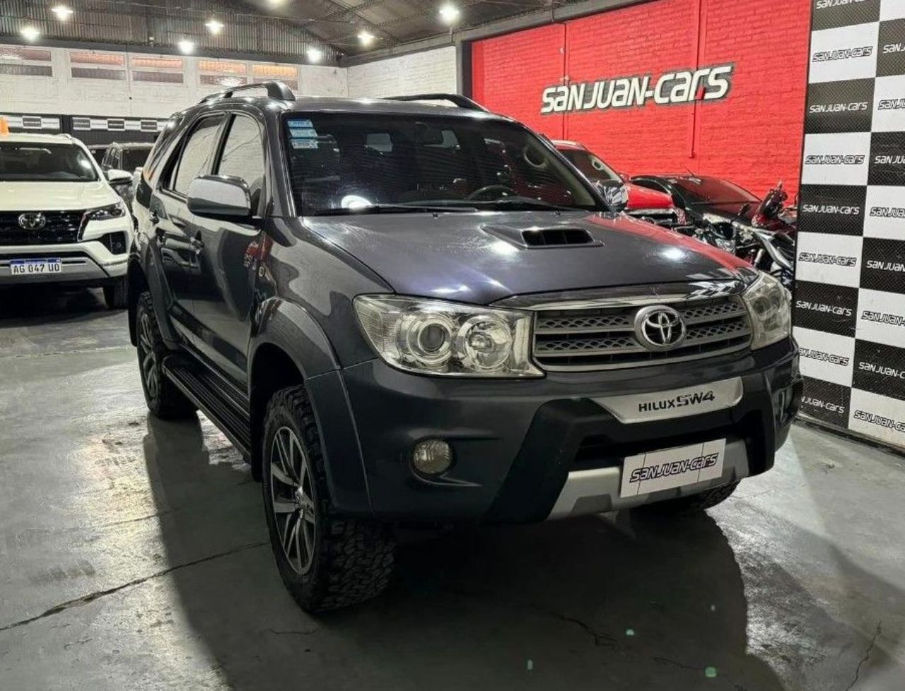 Toyota Hilux SW4 Usado en San Juan, deRuedas