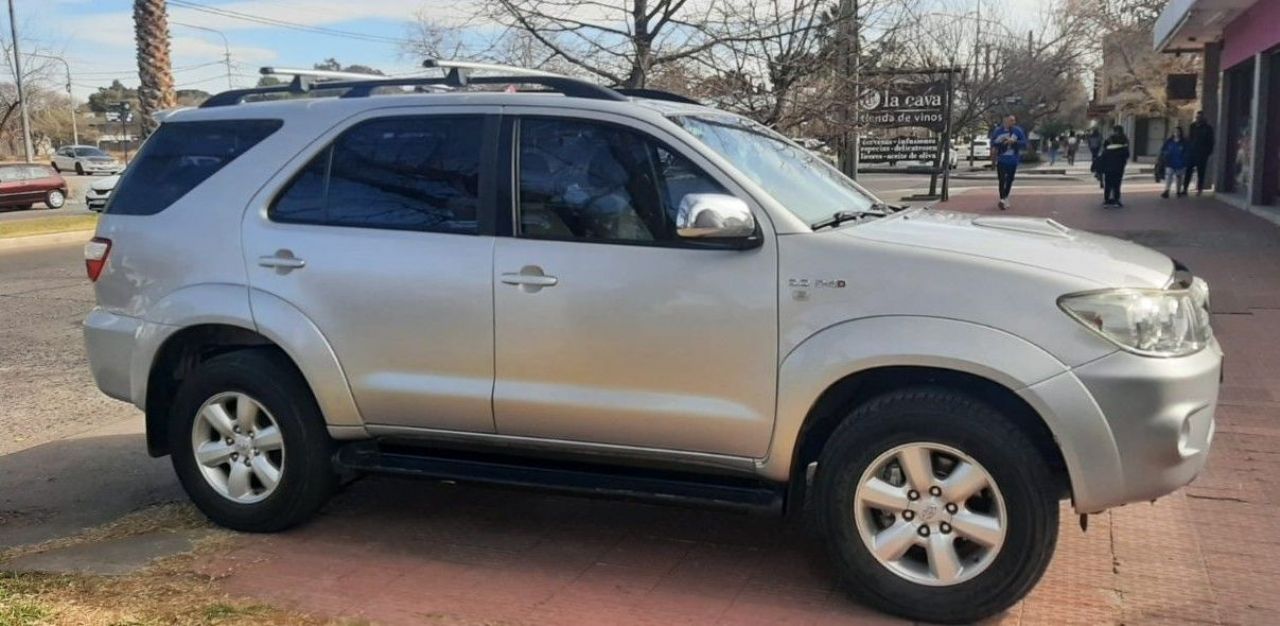 Toyota Hilux SW4 Usado en Mendoza, deRuedas