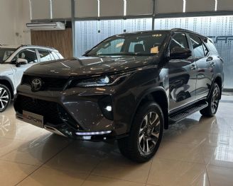 Toyota Hilux SW4 Nuevo en Córdoba Financiado