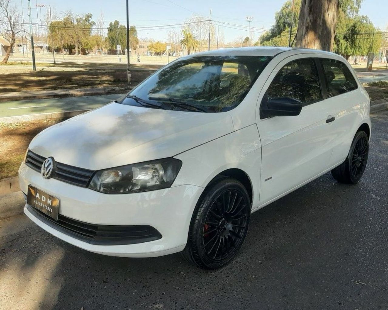 Volkswagen Gol Trend Usado Financiado en Mendoza, deRuedas