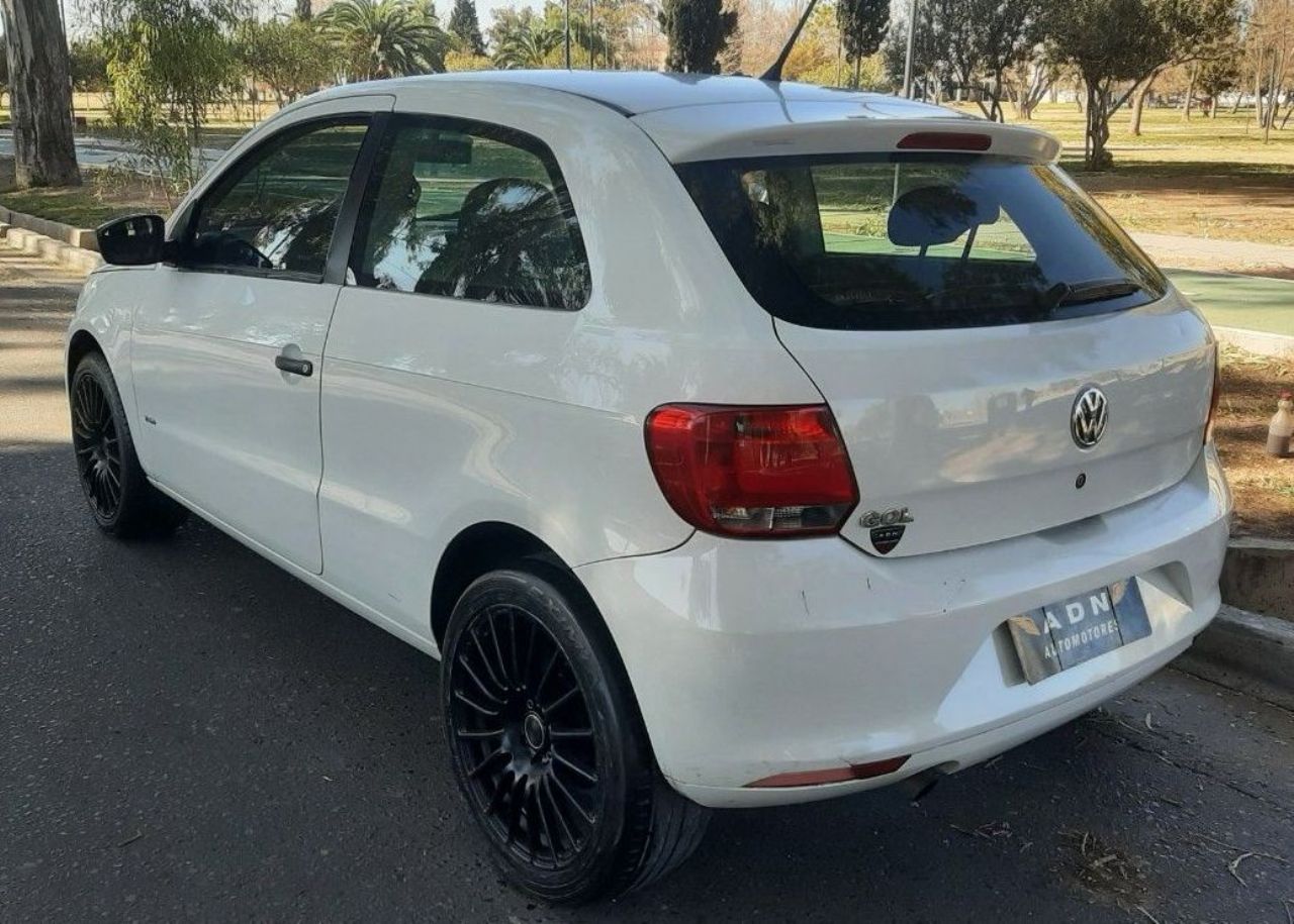 Volkswagen Gol Trend Usado Financiado en Mendoza, deRuedas