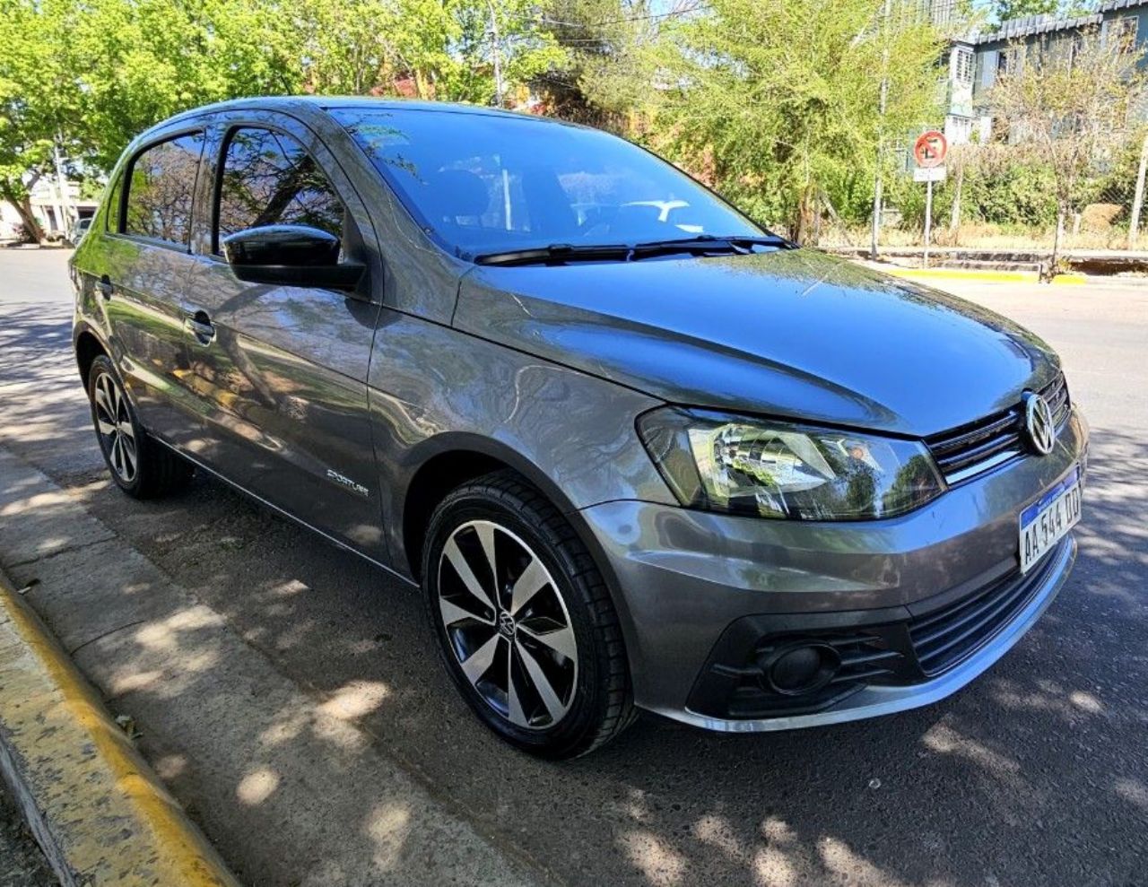 Volkswagen Gol Trend Usado Financiado en Mendoza, deRuedas