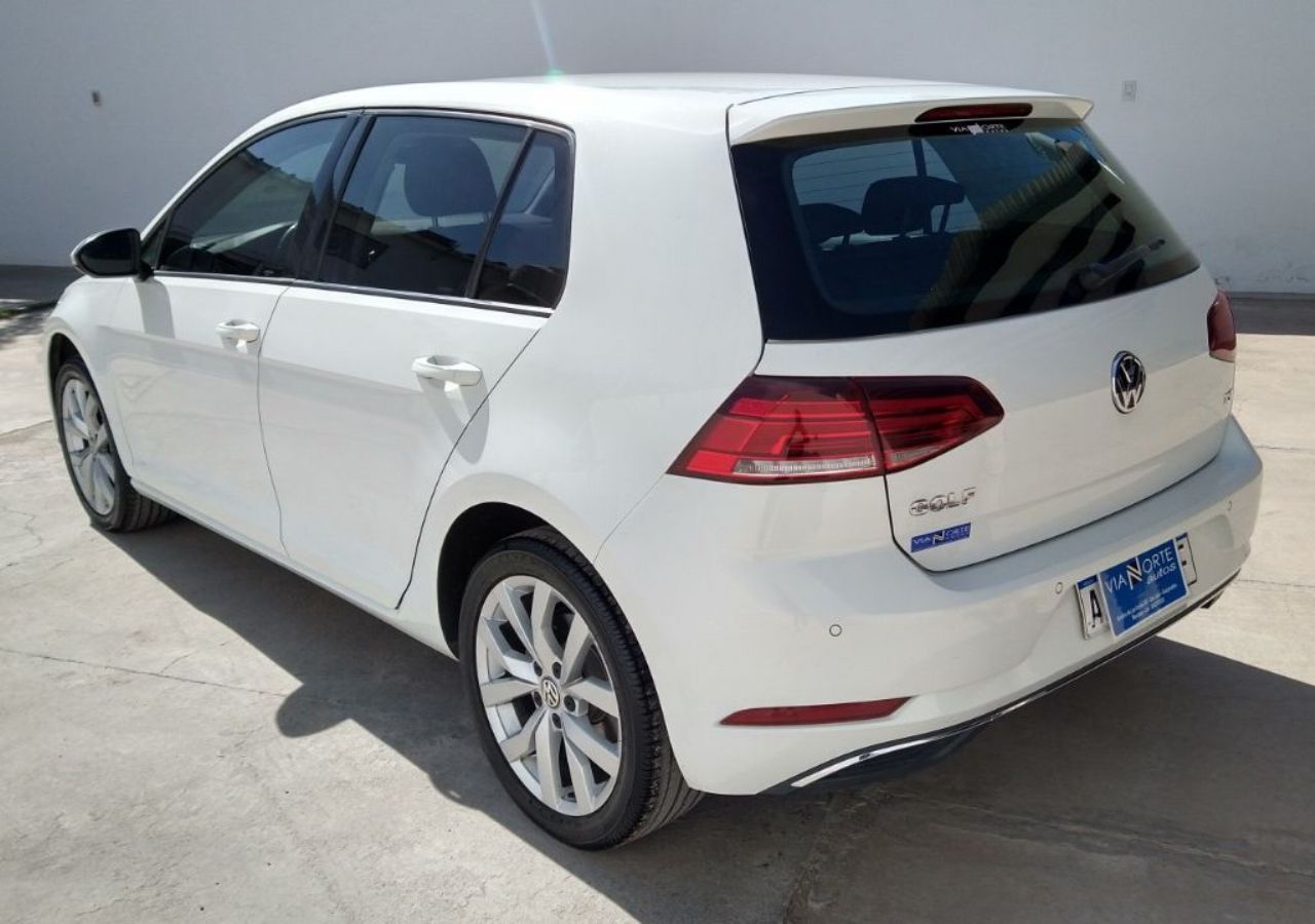 Volkswagen Golf Usado Financiado en Mendoza, deRuedas