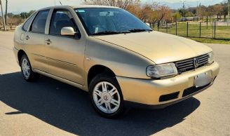 Volkswagen Polo Usado en Mendoza