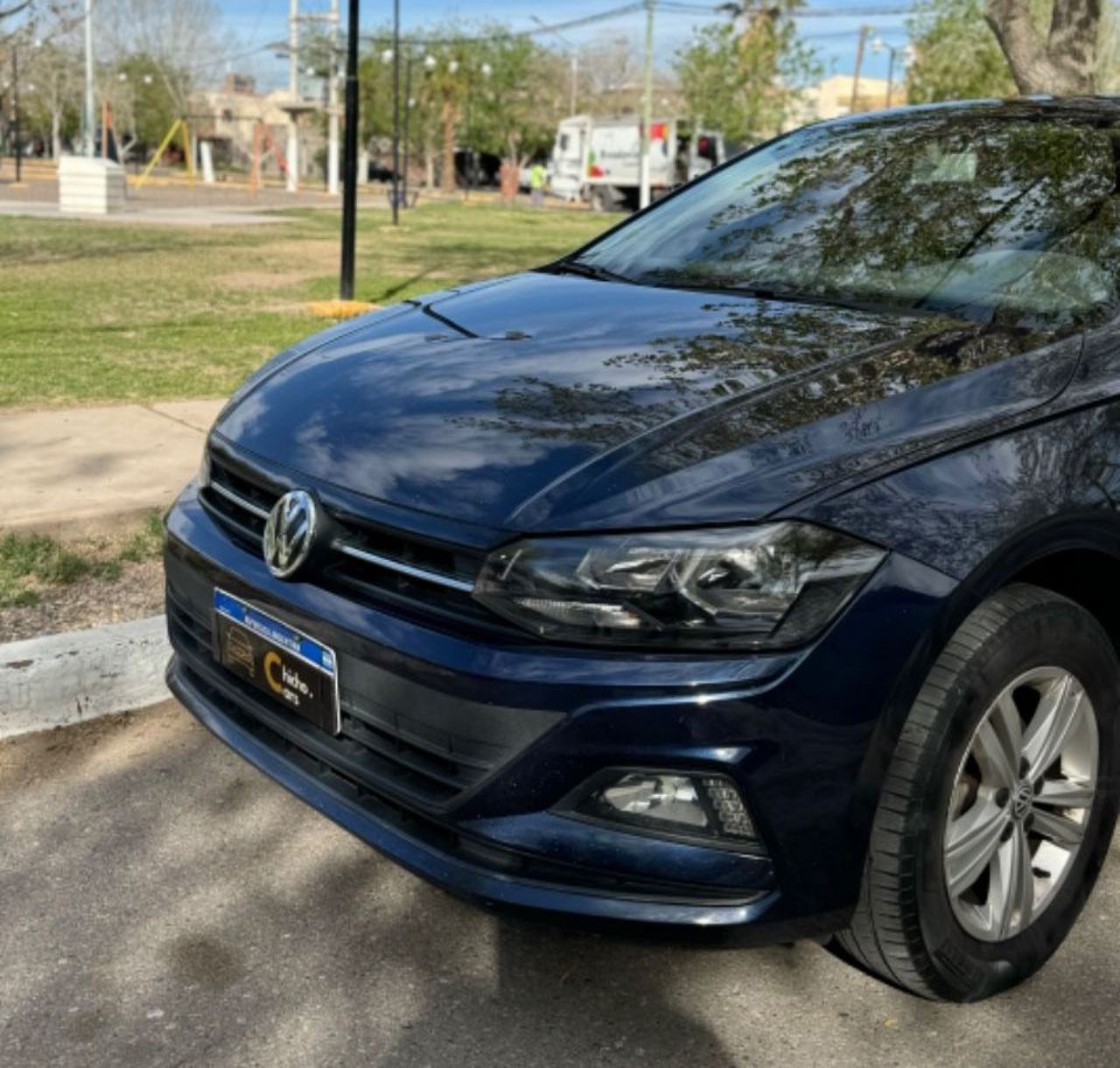 Volkswagen Polo Usado en San Juan, deRuedas