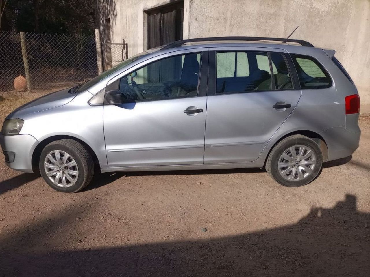 Volkswagen Suran Usado en Mendoza, deRuedas