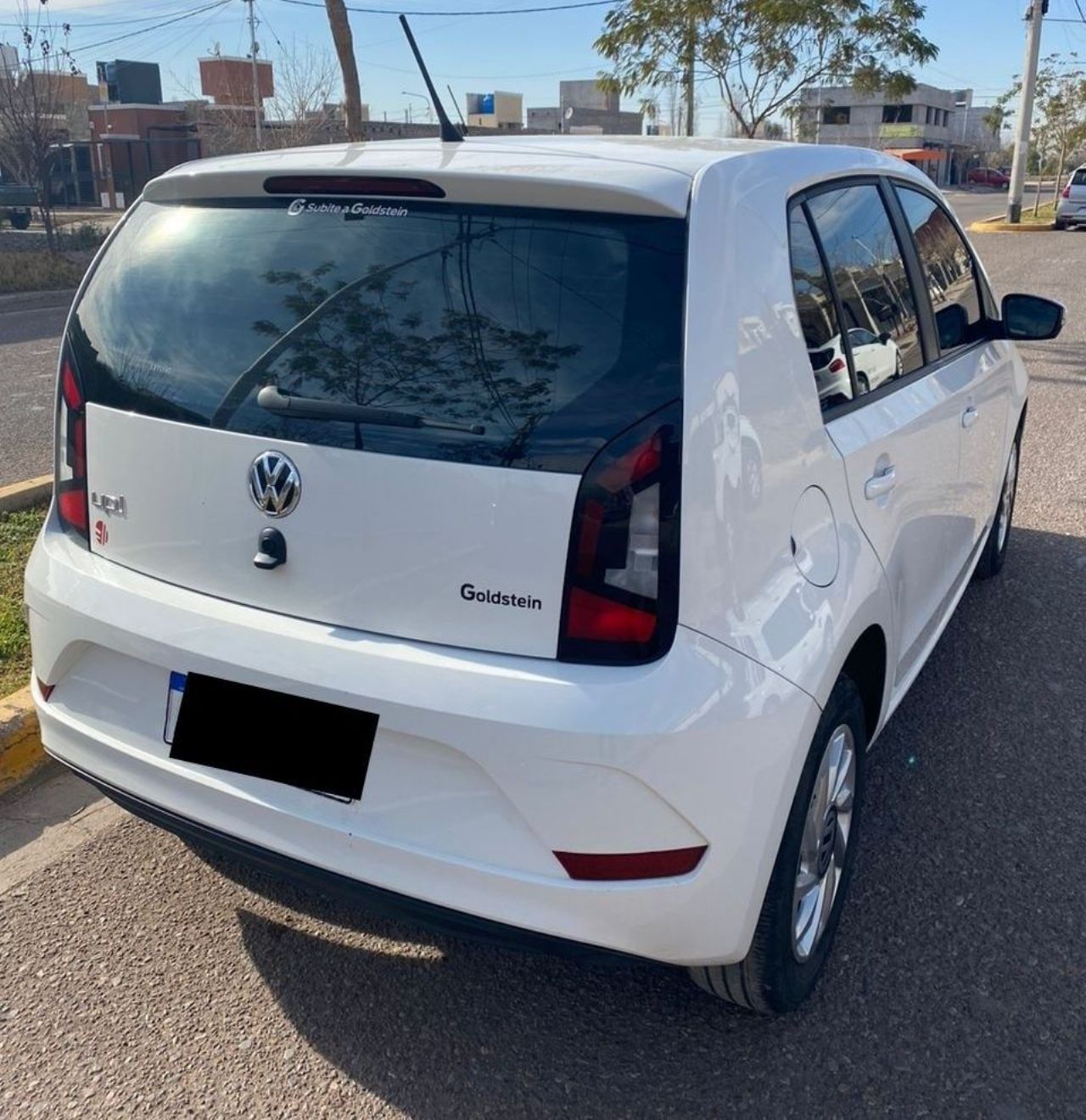 Volkswagen UP Usado en Mendoza, deRuedas