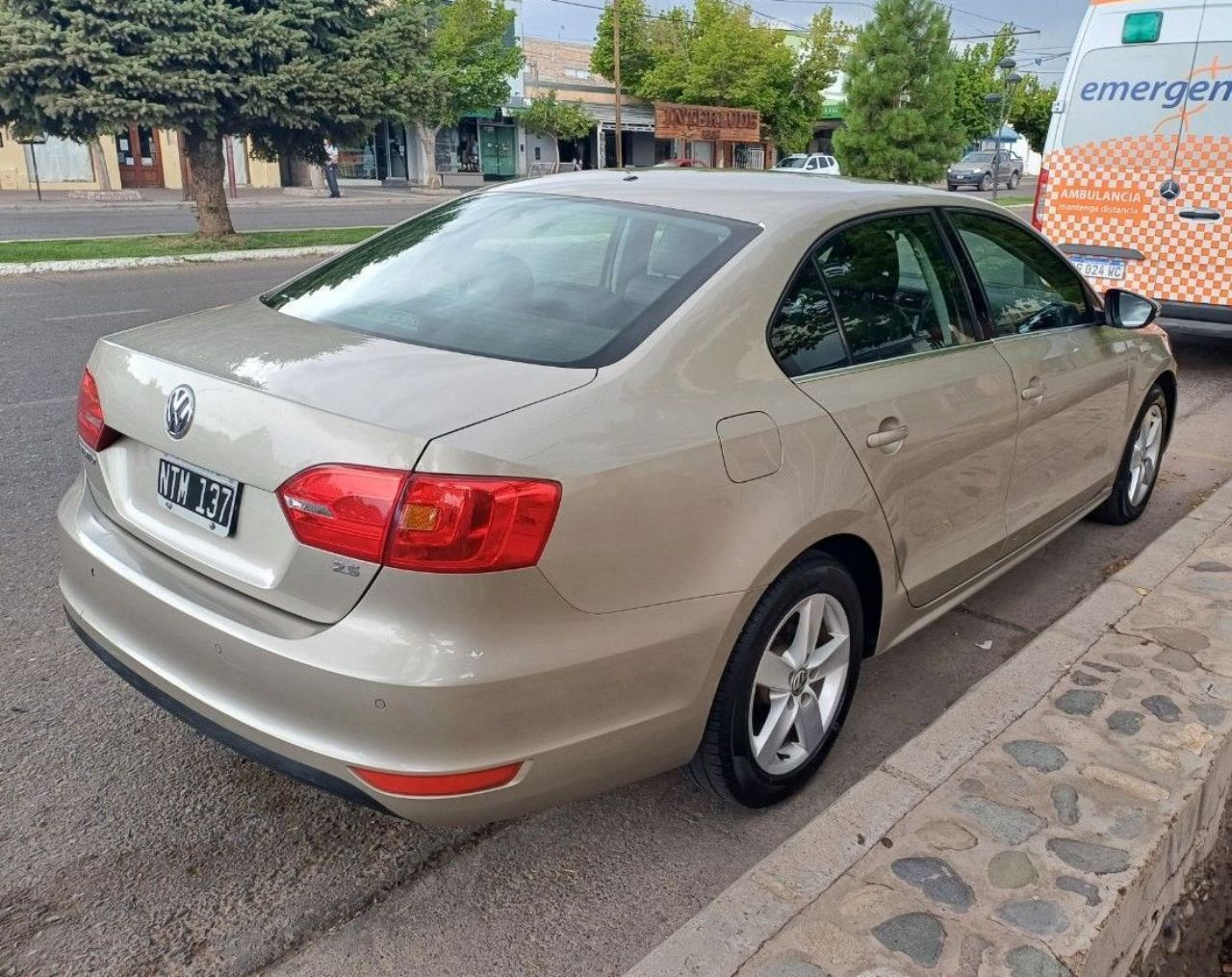 Volkswagen Vento Usado en Mendoza, deRuedas