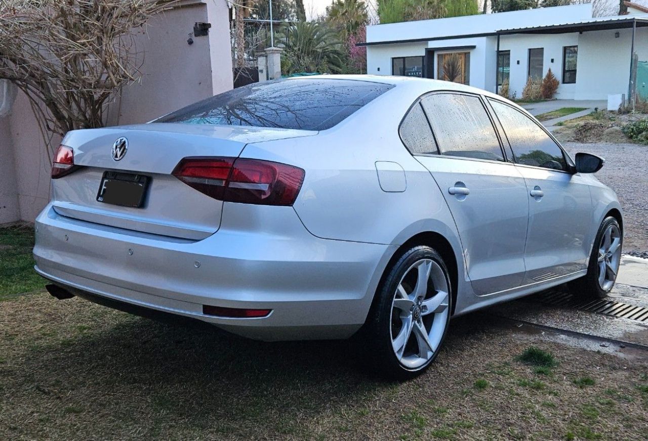 Volkswagen Vento Usado en Mendoza, deRuedas