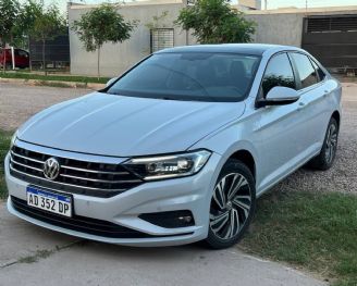 Volkswagen Vento Usado en Mendoza