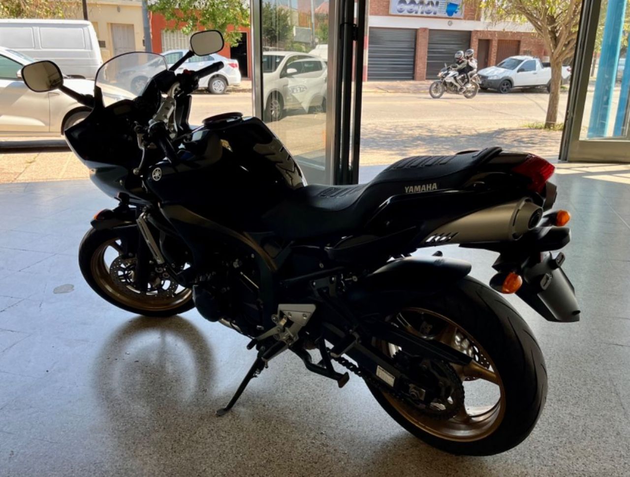 Yamaha FZ Usada en Córdoba, deRuedas