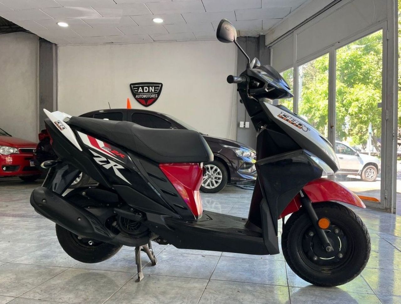 Yamaha RAY ZR Usada en Mendoza, deRuedas