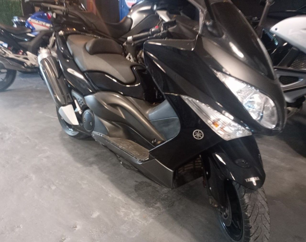 Yamaha T-MAX Usada en Buenos Aires, deRuedas