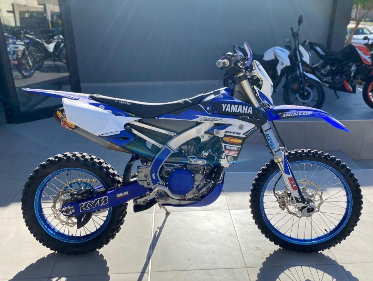 Yamaha YZ Usada en San Juan, deRuedas